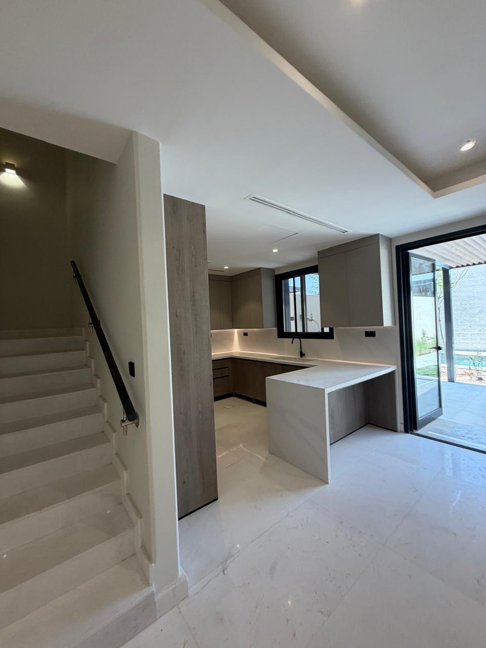 **Exclusive Luxury Villa (Townhouse) for Rent – 278 SQM** 🏡 